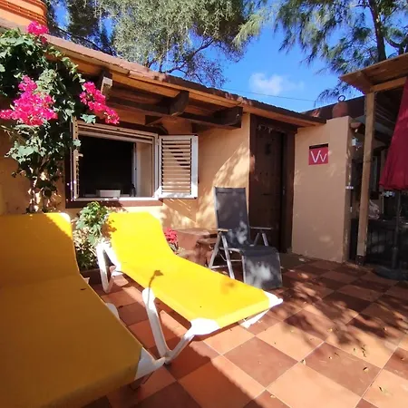 La Casita De Claudia * Aguatona