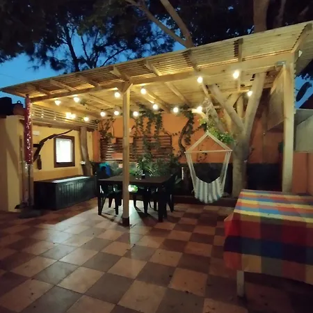 La Casita De Claudia * Aguatona