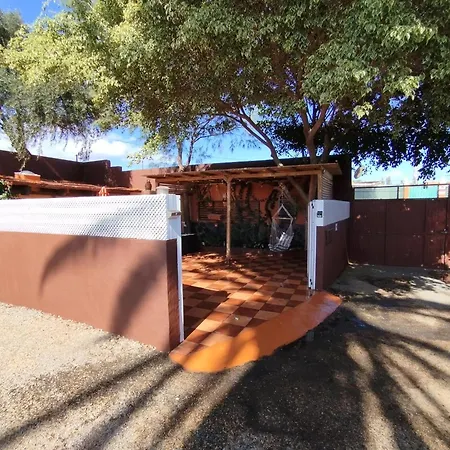 La Casita De Claudia Apartment Aguatona