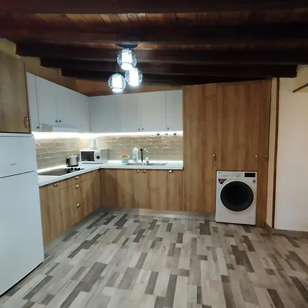La Casita De Claudia Aguatona