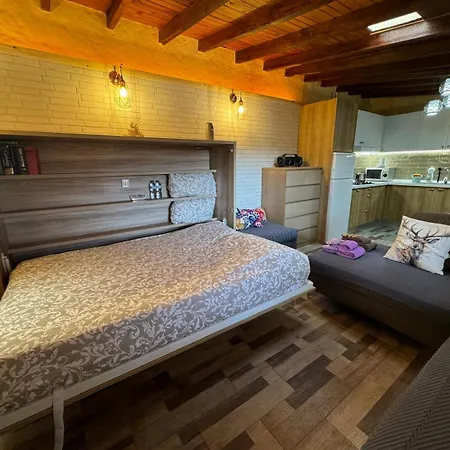 La Casita De Claudia