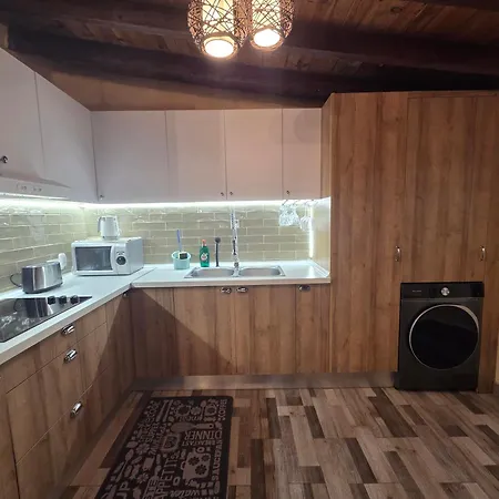 La Casita De Claudia Aguatona