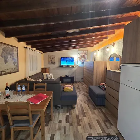 La Casita De Claudia Apartmán *