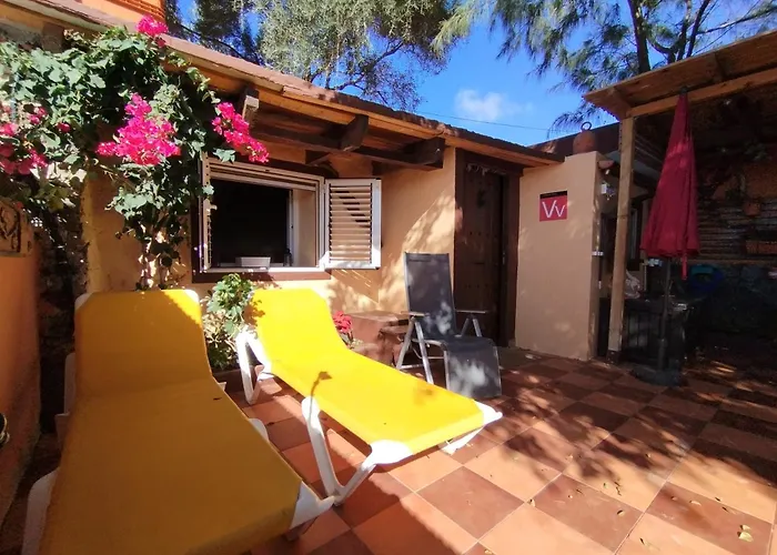 La Casita De Claudia * Aguatona
